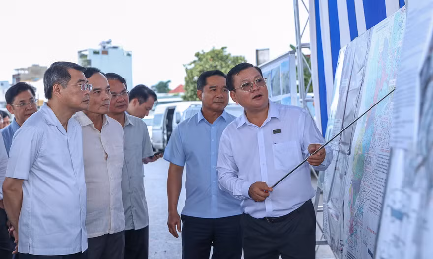 Thủ tướng kiểm tra dự án kiểm soát ngập cho 6,5 triệu dân TPHCM