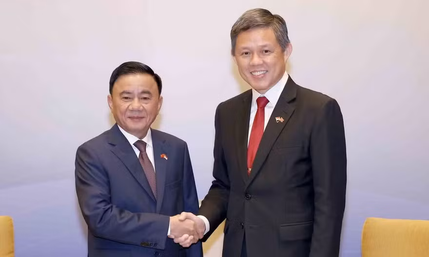Lễ đón Thường trực Ban Bí thư Trần Cẩm Tú thăm chính thức Singapore