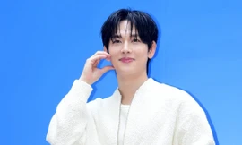 'Gã điên mắt ngây thơ xứ Hàn' về chung một nhà với Park Bo Gum và BLACKPINK, ra mắt album solo đầu tiên cùng với Kangta