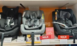 Xe ô tô kinh doanh vận tải hành khách được 'miễn' lắp thiết bị an toàn cho trẻ em?