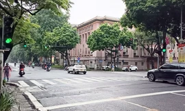 Hà Nội có 6 tuyến phố 'làn sóng xanh' giúp giảm thời gian chờ đèn đỏ