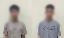 Hà Nội: Khởi tố 2 đối tượng đánh, ép nam sinh quỳ gối bò ở đường