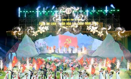 Đặc sắc đêm khai mạc Tuần Du lịch - Văn hóa và Giải Marathon Lai Châu 2025