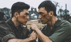 Điểm trùng hợp khi ‘Mưa đỏ’ rời rạp