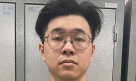 Bắt tạm giam đối tượng đánh người phụ nữ ở sảnh thang máy chung cư