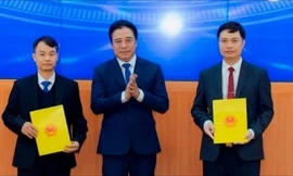 Công bố Quyết định của Chủ tịch UBND TP. Huế về công tác cán bộ