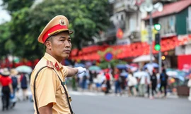 Phân luồng giao thông phục vụ Triển lãm thành tựu kinh tế - xã hội nhân kỷ niệm 80 năm Ngày Quốc khánh