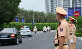 CSGT Hà Nội diễn tập phương án bảo đảm trật tự, an toàn giao thông phục vụ Lễ mở ký Công ước Liên hợp quốc