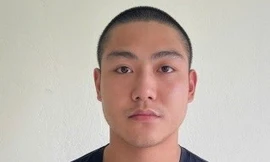 Bắt đối tượng đánh đập bạn gái ở quán bi-a vì ghen tuông