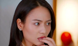 Cảnh diễn viên Việt Hoa bị kéo váy: ‘Tổng tài gì thô thiển vậy’