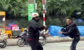 Tạm giữ đối tượng đánh người đàn ông bất tỉnh giữa đường rồi bỏ đi