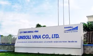 Vĩnh Long thông tin vụ hàng chục công nhân nghi ngộ độc thực phẩm sau bữa trưa