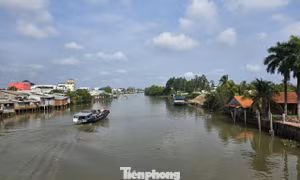Khởi công bờ kè thuộc dự án chống ngập hơn 4.000 tỷ ở Vĩnh Long