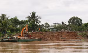 Năm 2025, Vĩnh Long xảy ra gần 140 điểm sạt lở, thiệt hại hơn 25 tỷ đồng