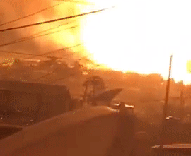 Trạm xăng phát nổ như bom, ngàn người sợ hãi bỏ chạy