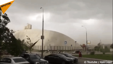 Tận thấy sức mạnh của siêu bão khiến 16 người thiệt mạng tại Nga