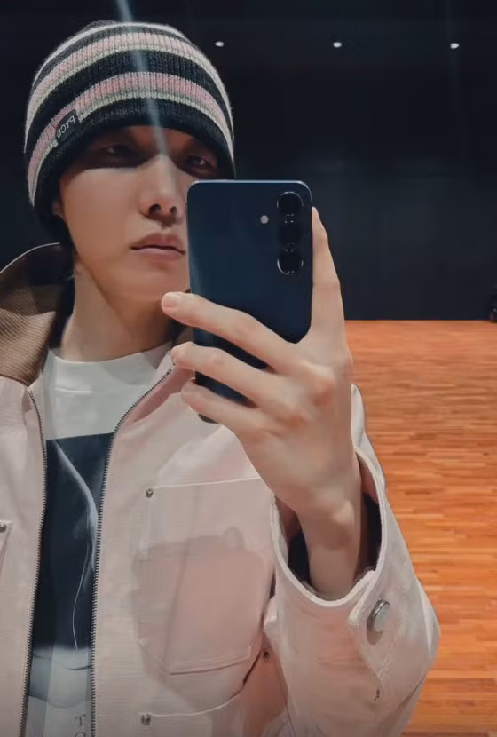 jhope.jpg