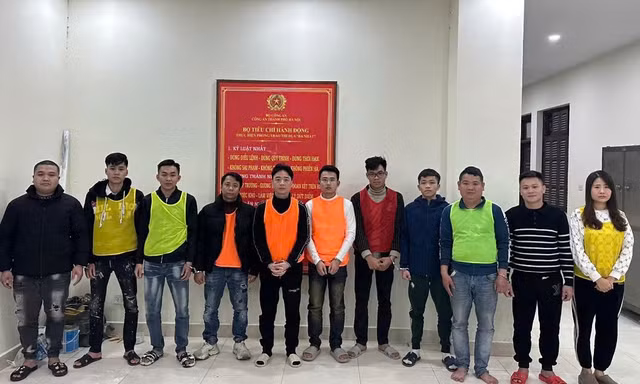 Công an Hà Nội xóa sổ ổ nhóm cho vay lãi nặng, bắt giữ một giám đốc công ty