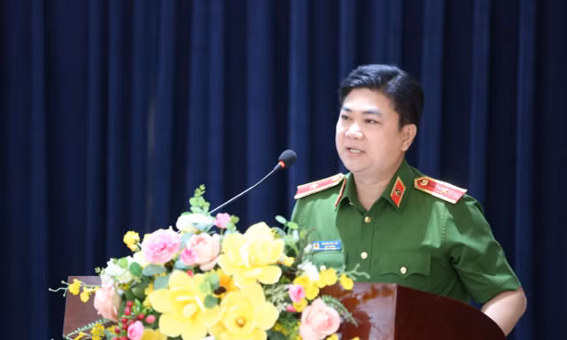 Thiếu tướng Dương Đức Hải yêu cầu đẩy mạnh cải cách thủ tục hành chính trong lĩnh vực PCCC&CNCH