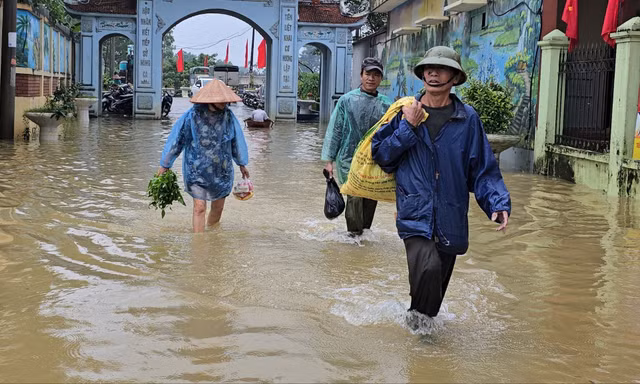 Mưa bão khiến 7.085 ha lúa và rau màu bị ngập, hàng nghìn hộ dân bị ảnh hưởng
