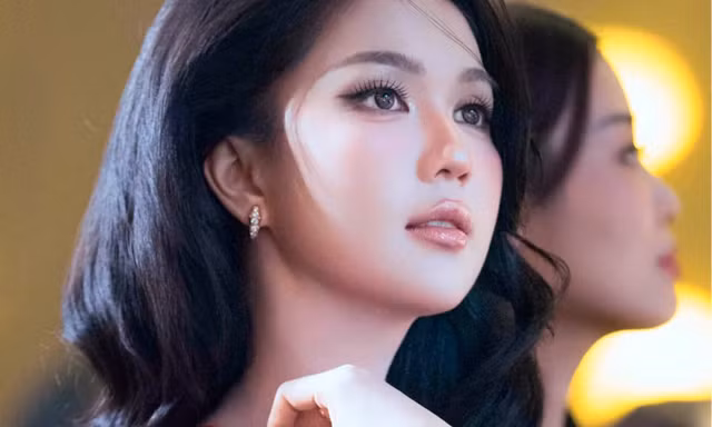 Ngọc Trinh đóng cửa nhà hàng 