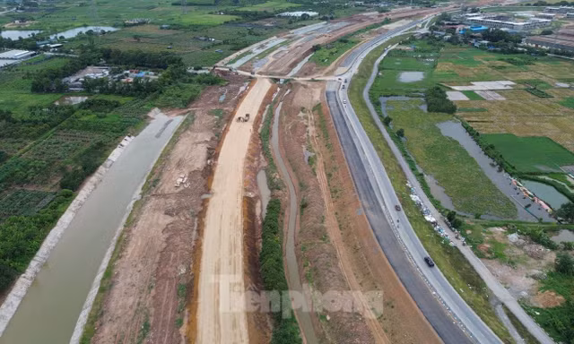 Hà Nội đề xuất thực hiện dự án đường kết nối Vành đai 4 và Vành đai 5 