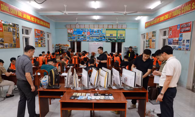 Cảnh sát tập kích bản doanh đường dây lừa đảo tại Campuchia và các 'chi nhánh' tại Việt Nam