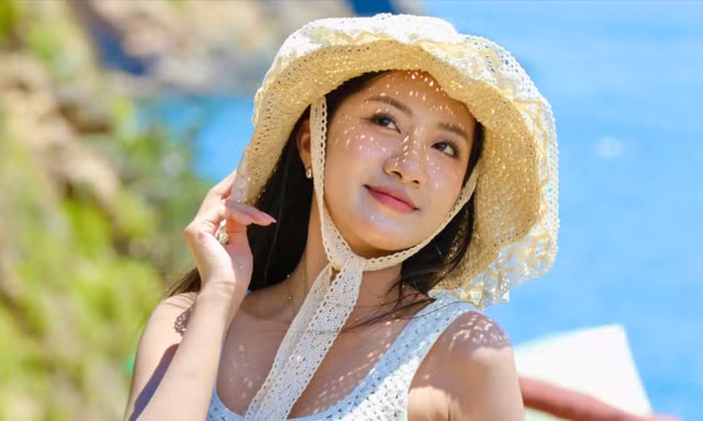Hà Trúc Linh, Phạm Thùy Dương và Phương Linh giữa tuyệt tác của thiên nhiên 