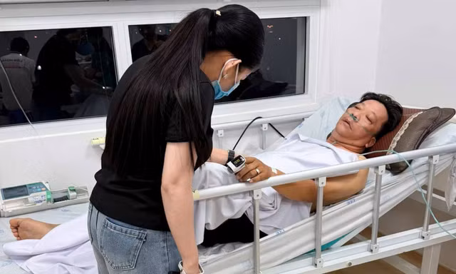 Nghệ sĩ Minh Hòa vẫn nguy kịch