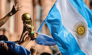 Giá vé cao nhất cho trận chung kết World Cup lên tới gần 290 triệu đồng nhưng fan 'ức chế' vì điều khác