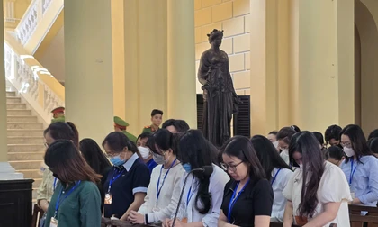 Các bị cáo tại phiên tòa.