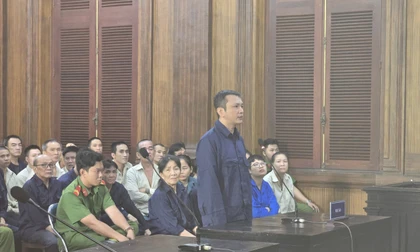 Các bị cáo tại phiên tòa.