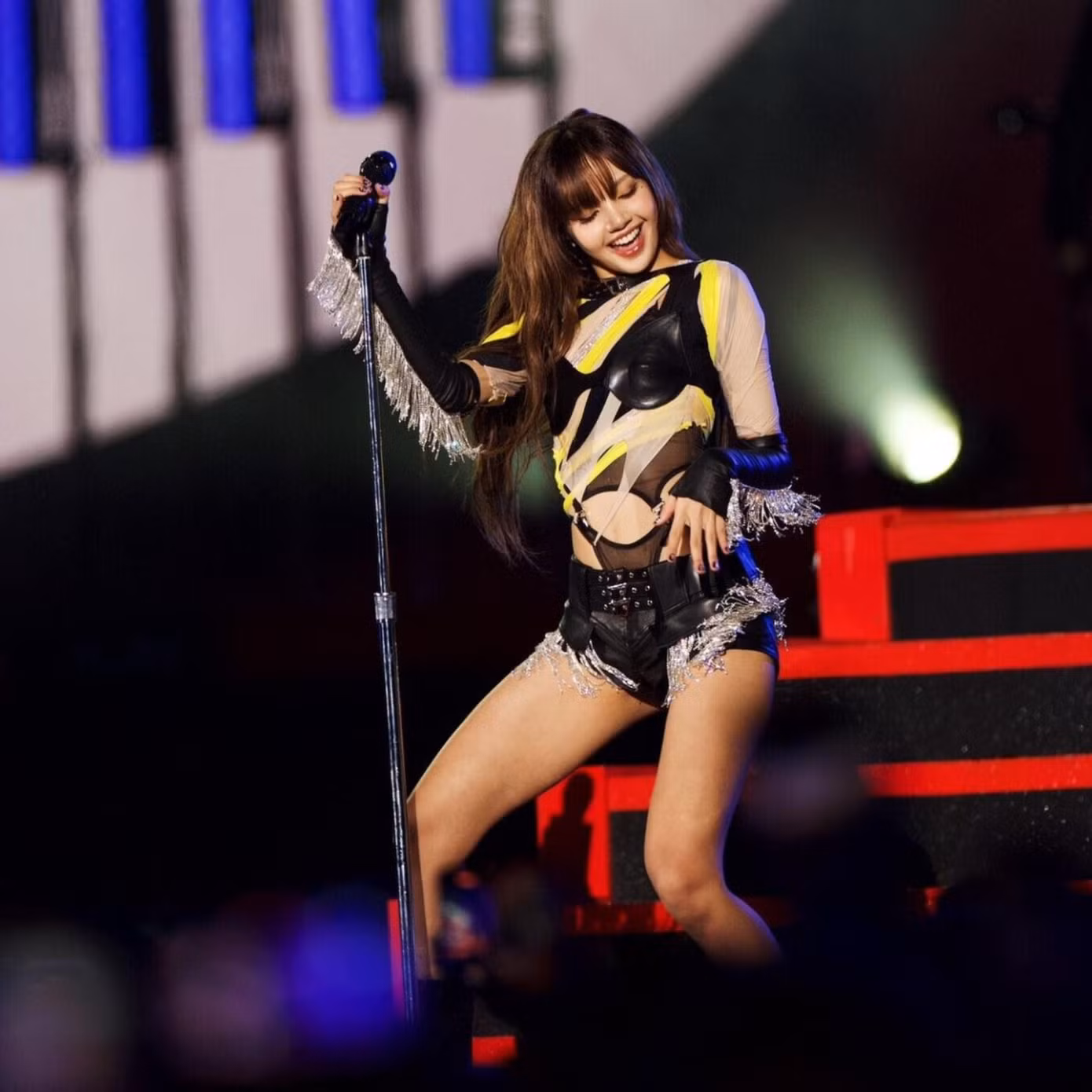 240929-lisa-at-the-global-citizen-festival-2024-documents-5-17282981137071992210166-1728304445283-17283044454411681445505-085034-1778292024231-1778292024547228974324-5845.jpg