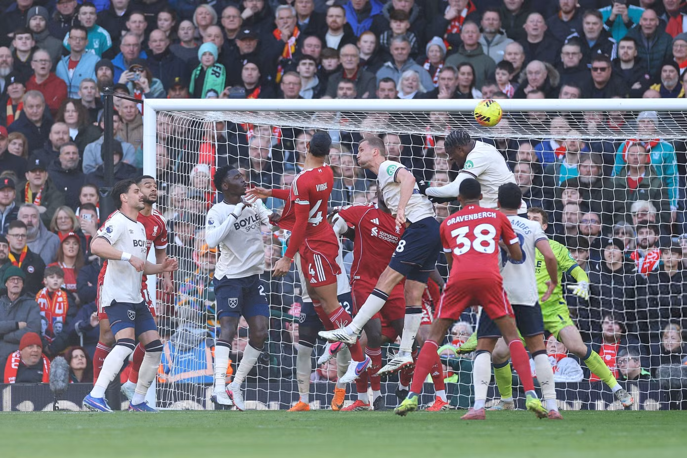 liverpool-v-west-ham-united-premier-league-4.jpg