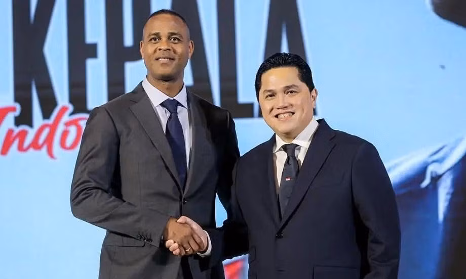 kluivert-erick-thohir-indonesia-68ee0ed1974b1.jpg