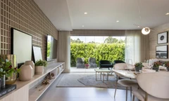 Ngôi nhà 200m2 với lưới gỗ truyền thống tạo dấu ấn riêng