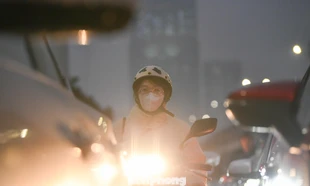 Cửa ngõ phía Tây Hà Nội 'nghẹt thở' ngày giáp Tết, ùn tắc kéo dài từ sáng đến đêm