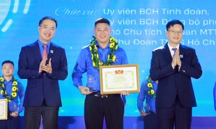 Tuyên dương 60 ‘thủ lĩnh áo xanh’ Thái Nguyên