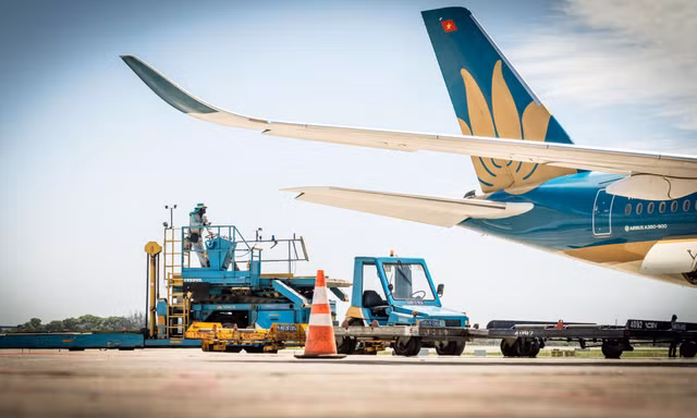 Sân bay Nội Bài hôm nay 71 độ C