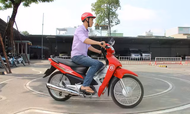 Quy định mới về sát hạch, cấp bằng lái xe máy