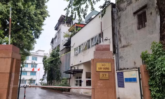 Chuyển giao trụ sở Bộ Xây dựng cho Bộ Công an