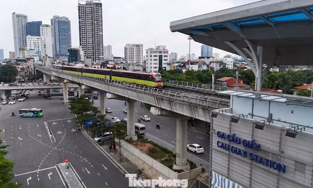 Vì sao khách đi metro phải thoát khỏi ga trong 4 phút nếu có sự cố?
