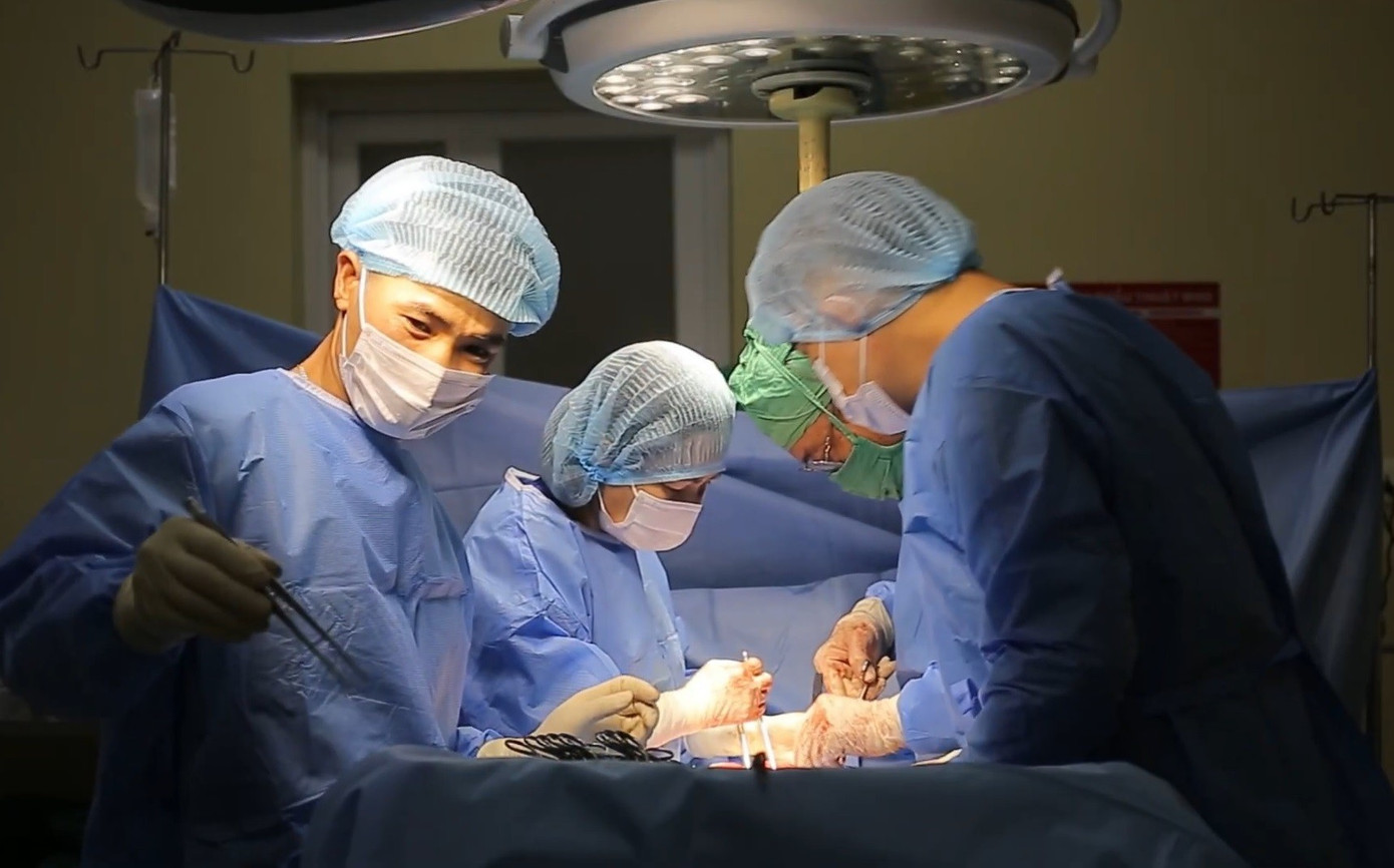 Mẹ con sản phụ su&yacute;t tử vong v&igrave; nhau c&agrave;i răng lược- Ảnh 2.