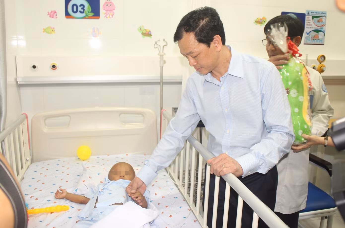 thu-truong-2.jpg