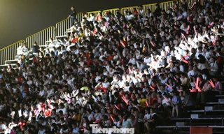 10.000 người đổ về Đông Anh