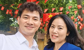 NSND Xuân Bắc và Hồng của 'Sóng ở đáy sông' sau 25 năm