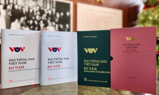 6 tháng hoàn thành sách Đài Tiếng nói Việt Nam đồng hành cùng đất nước