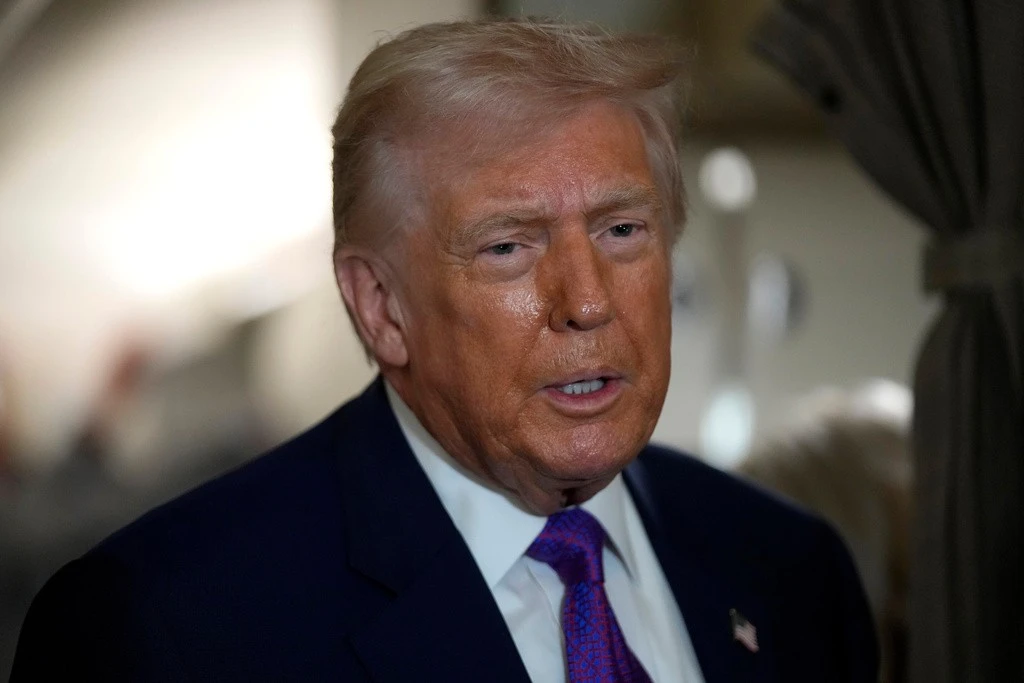 Tổng thống Trump cảnh báo Iran, đàm phán hạt nhân diễn biến căng thẳng