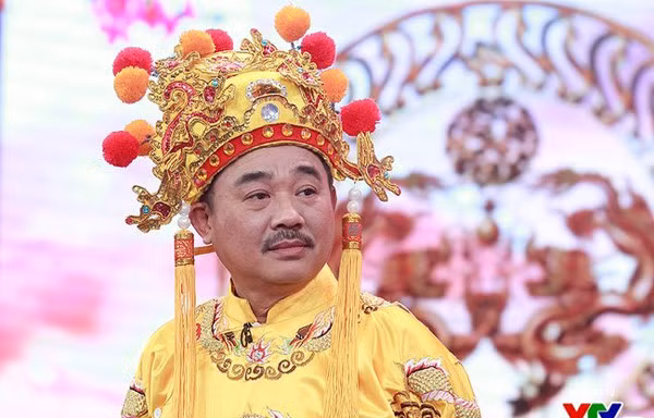 Nghệ sĩ Quốc Khánh. 