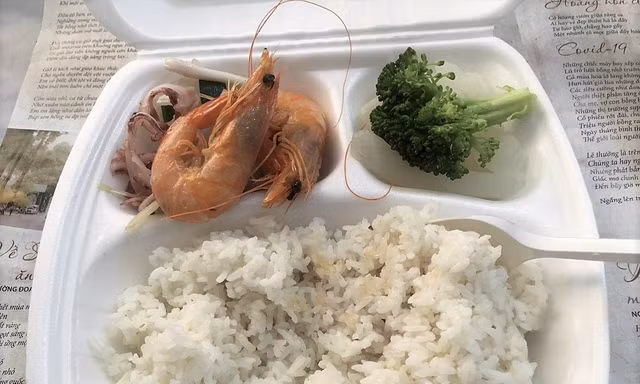 Công an, Thanh tra vào cuộc vụ bữa ăn bị 'cắt xén' trong khu cách ly ở Quảng Ninh